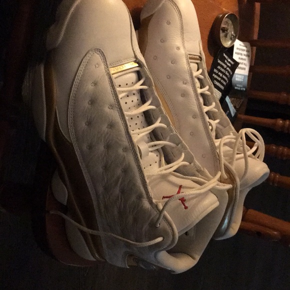 Air Jordan 13s “Defining Moments”Size 11 Great Buy - Picture 3 of 8